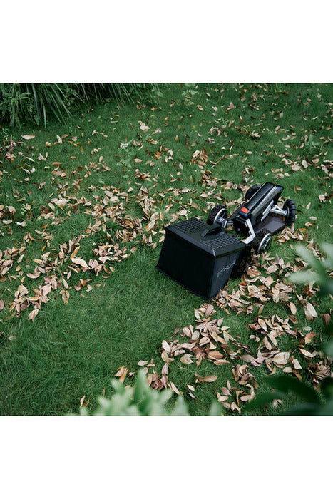 EcoFlow BLADE Robotic Lawn Mower