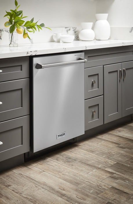 Thor Kitchen 24 Inch Built-In Dishwasher - HDW2401SS