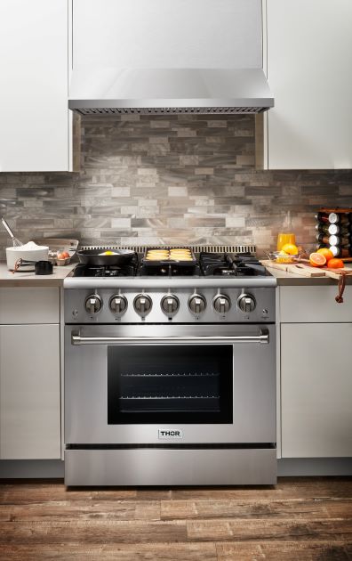 Thor Kitchen 36" Professional Range Hood, 11" Tall in Stainless Steel (TRH3606)