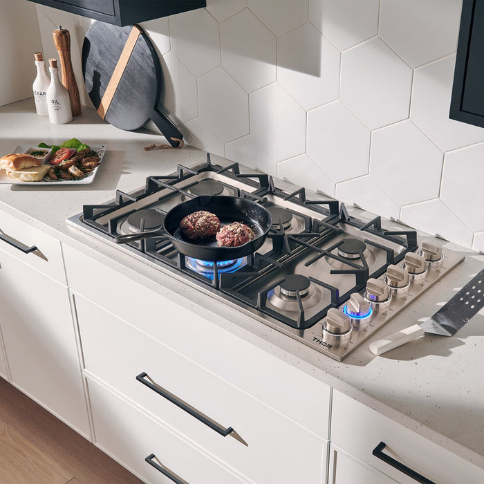 Thor Kitchen 36 in. Drop-in Natural Gas Cooktop With 6 Burners in Stainless Steel - LP Convertible (TGC3601)