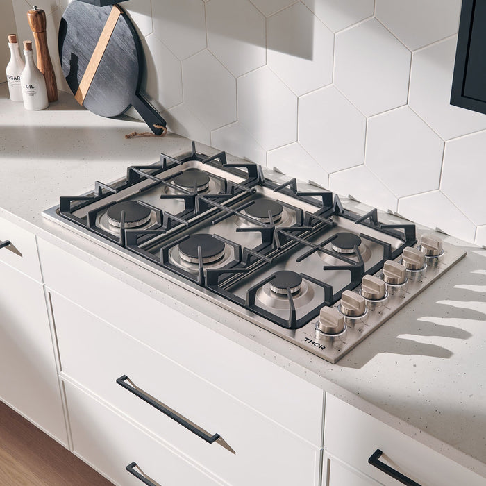 Thor Kitchen 36 in. Drop-in Natural Gas Cooktop With 6 Burners in Stainless Steel - LP Convertible (TGC3601)
