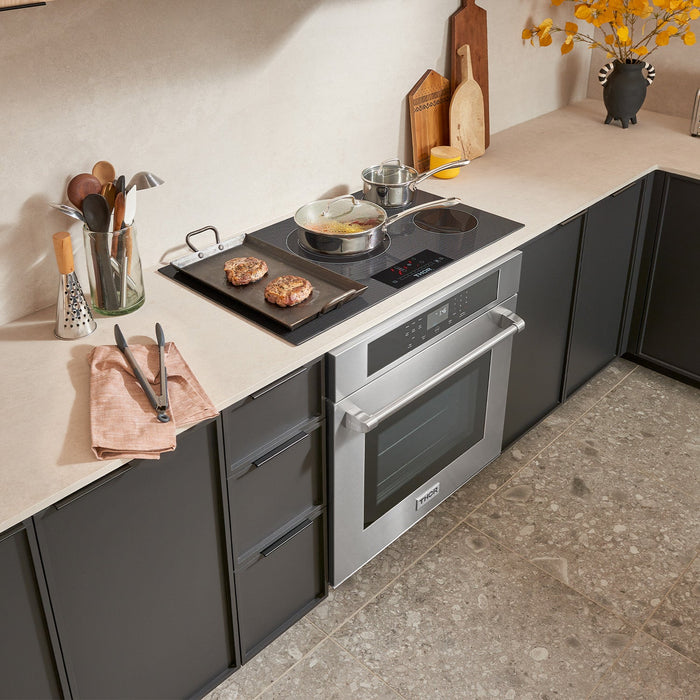Thor Kitchen 36 In. Professional Electric Cooktop with 5 Burners in Black (TEC36)