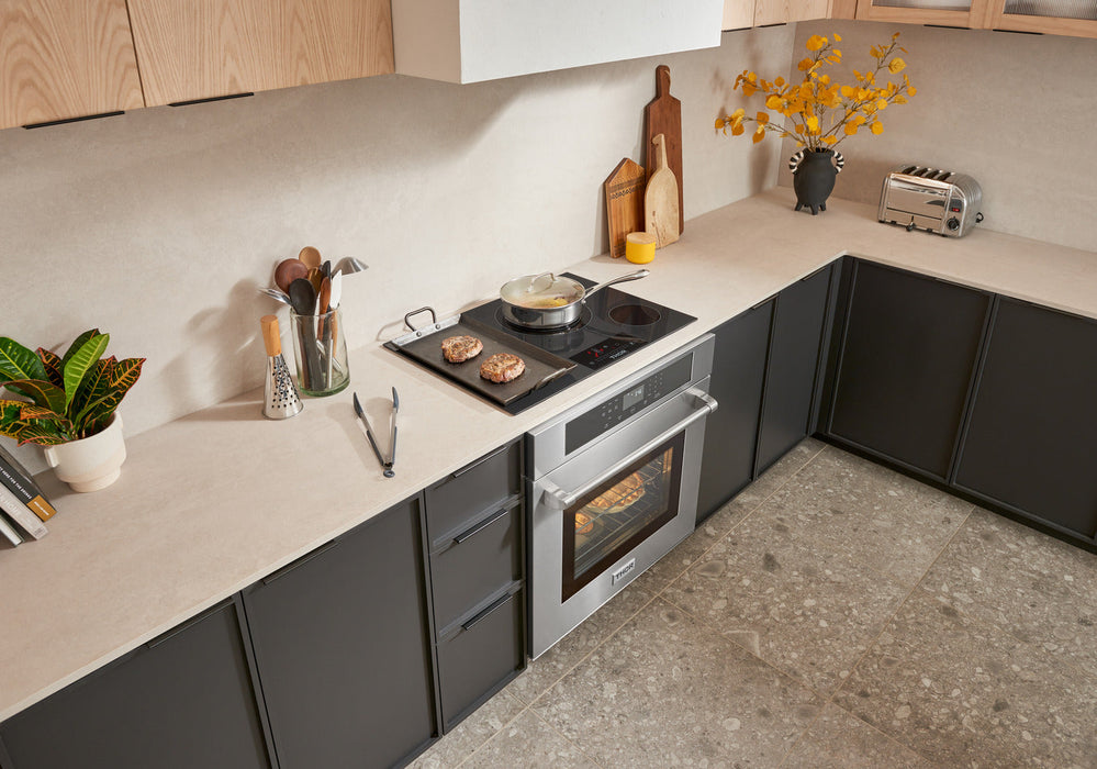 Thor Kitchen 30 In. Professional Electric Cooktop With 4 Burners in Black (TEC30)