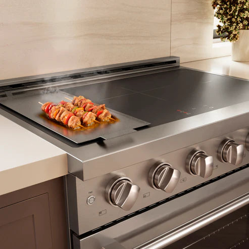 ZLINE 36" 5.2 cu. ft. Paramount Induction Range with 5 Element Cooktop and Electric Oven in Stainless Steel (SINR36)