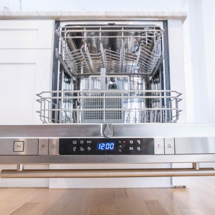 ZLINE 24" Classic Series Top Control Dishwasher - Panel Options & Traditional/Modern Style Handle